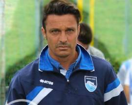 CALCIO: SERIE A, PESCARA-SAMP 1-1, CAPRARI SBAGLIA RIGORE, CAMPAGNARO GOL-AUTOGOL