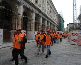 OFFICINA L’AQUILA: RICOSTRUZIONI A CONFRONTO, C’E’ ANCHE LA NUOVA ZELANDA