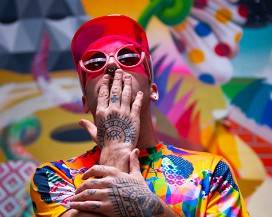 ”BORGO UNIVERSO 2019”: AD AIELLI ARRIVA L’ARTISTA INTERNAZIONALE OKUDA