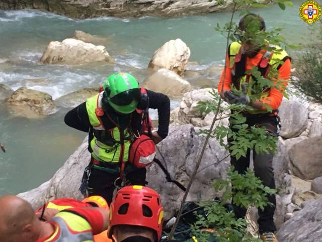 GIOVANE COPPIA MORTA NEL FIUME ORTA, ”SCIVOLATI SULLA MELMA, GIU’ NELLE ACQUE”