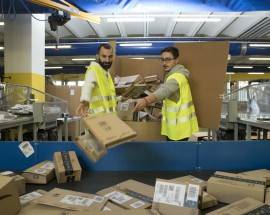 E-COMMERCE: BOOM DI PACCHI IN ABRUZZO, NUMERI RECORD NEL TERAMANO