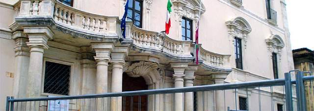 PALAZZO CENTI, LA RICOSTRUZIONE TARDA  ITER LUMACA TRA RICORSI E BUROCRAZIA