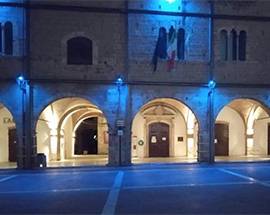 GIORNATA MONDIALE AUTISMO: CAMPLI COLORA DI BLU PALAZZO FARNESE