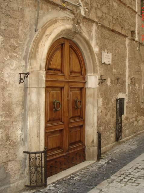 RICOSTRUZIONE: IMMOBILI VINCOLATI, CONVENZIONE USRC-SOPRINTENDENZA