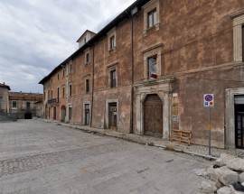 SISMA 2009: LA BANCA RIFIUTA DI PAGARE LE FATTURE, CONSORZIO RISCHIA GUAI SERI