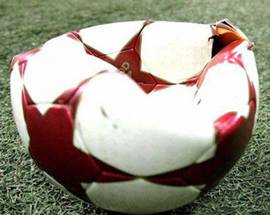 CALCIO: TRAGEDIA IN CAMPO, MUORE ALLENATORE-GIOCATORE TOFANI
