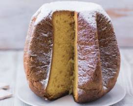 PANDORO CON FARINA DI BACO DA SETA REALIZZATO PER LA PRIMA VOLTA IN ITALIA