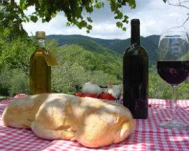 ”SAPORI A PALAZZO”: A FOSSACESIA FESTA DELL’OLIO, VINO E PRODOTTI TIPICI