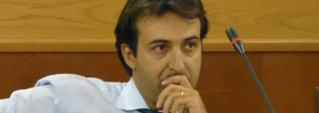 CASO GATTI E SURROGA: LEGA ALL’ANGOLO DOMANI VERTICE, ALTA TENSIONE CONSIGLIO