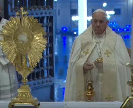 PAPA FRANCESCO, ”OGGI SIA PER TUTTI LA DOMENICA DEL PIANTO”