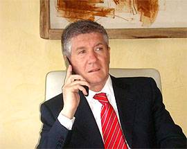 CALCIO: SPECCHIOLI VS L’AQUILA; ROSSOBLU’ TUONANO, ”RISPEDITELO A CASA”