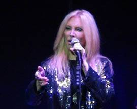 MUSICA: LA LUNA DI PATTY BRILLA A L’AQUILA LA PRAVO STRABILIANTE AL SET ACTION STAGE