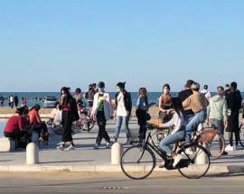 FASE 2: A PESCARA PASSEGGIO E CAFFE’ MA RISTORANTI SPAVENTANO