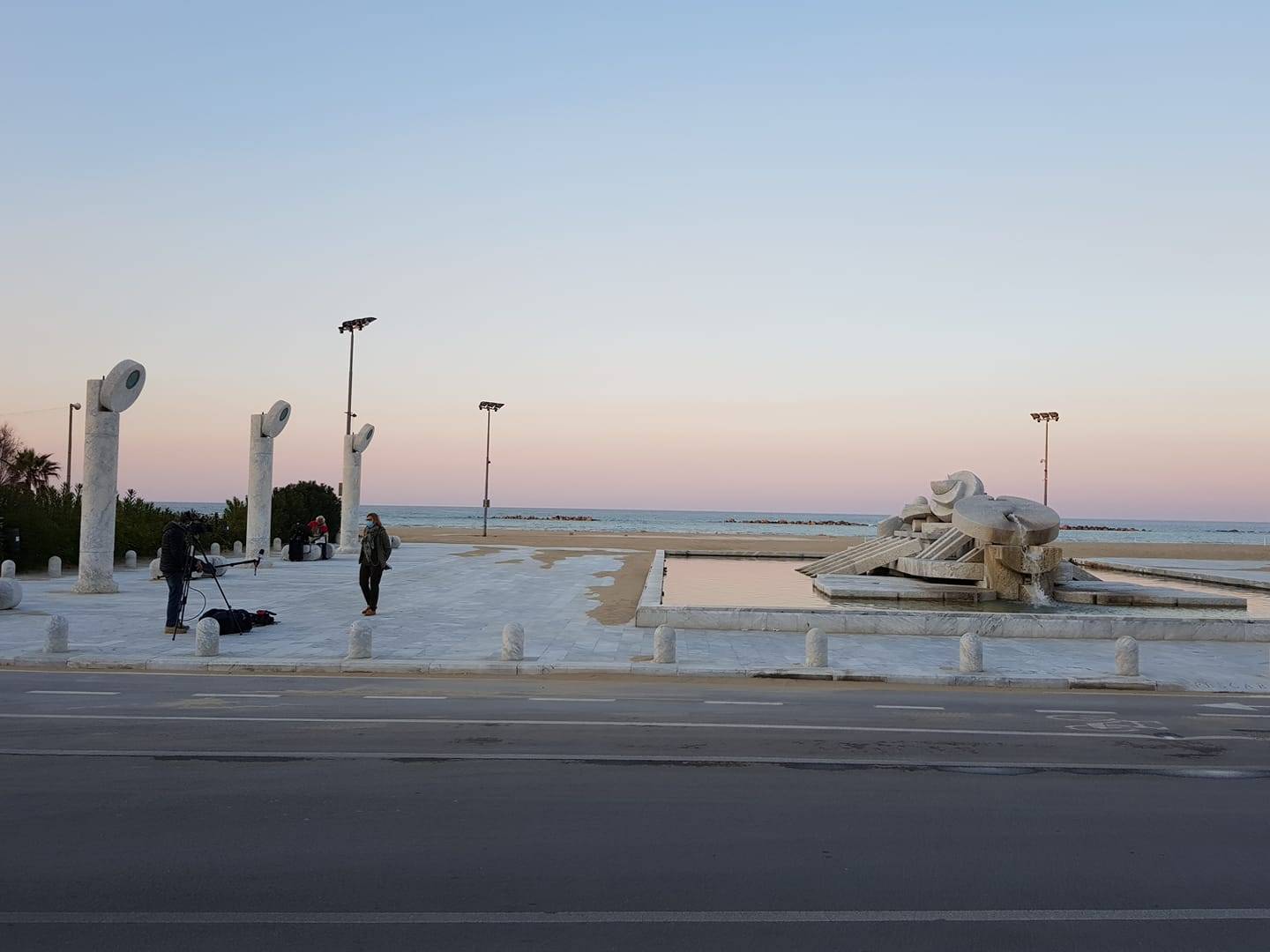 PESCARA: REVOCATI DIVIETI PER IL PRIMO MAGGIO, ”FASE DELLA RESPONSABILITA”’