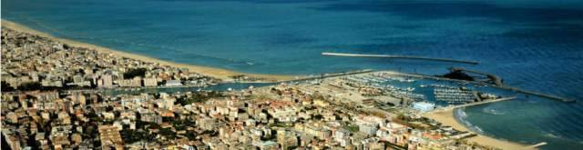 MARE PESCARA: E’ GIA’ EMERGENZA INQUINAMENTO, ”STAGIONE A RISCHIO”
