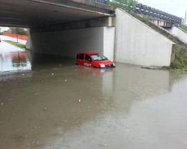 PESCARA: SOTTOPASSI ALLAGATI COMUNE INSTALLA SEMAFORI