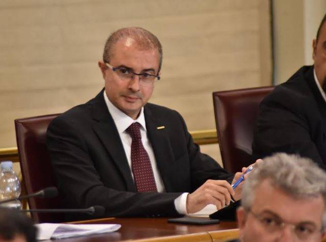 CONSIGLIO: PETTINARI, ”DOPO TRUFFA AMBULANZE REGIONE NON FA NULLA”