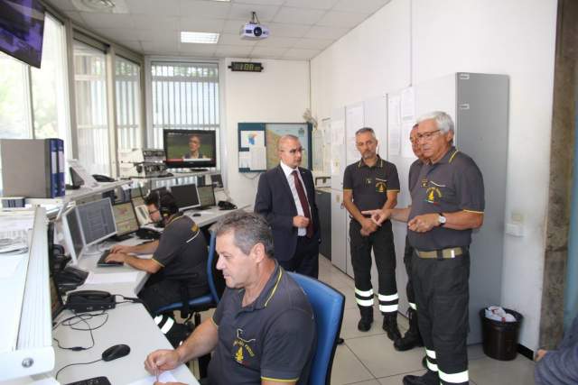 PESCARA: PETTINARI AL COMANDO VIGILI DEL FUOCO, ”GRAZIE PER VOSTRO CORAGGIO”