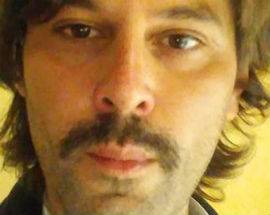 PIETRUCCI CON I BAFFI: VEZZO PER LA RICERCA SUL CANCRO DI ‘MOVEMBER’