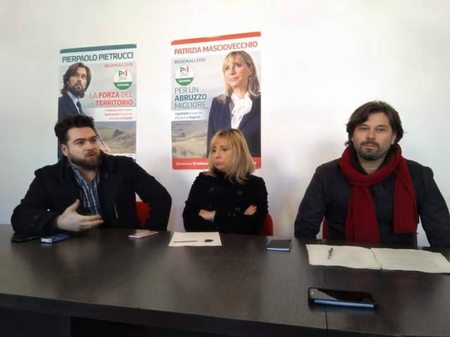 REGIONALI: LEGNINI INAUGURA COMITATO PIETRUCCI E MASCIOVECCHIO ALL’AQUILA