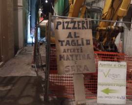 L’AQUILA: PROBLEMI CON SOTTOSERVIZI E AUTO IN SOSTA, ”CHIUDO LA PIZZERIA”