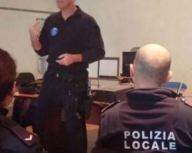 L’AQUILA: CORSO FORMAZIONE POLIZIA LOCALE SU PREVENZIONE CONFLITTI E GESTIONE CRITICITA’