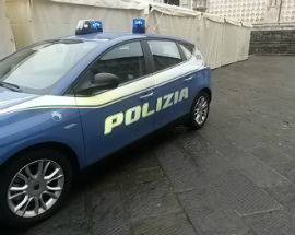 SPACCIATORE SI GETTA IN MARE PER SFUGGIRE ALL’ARRESTO