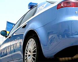 LITE PER AMORE IN BALERA ANZIANA INCONTRA L’EX E  LO PRENDE A OMBRELLATE