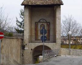 L’AQUILA: VIABILITA’ RIVOLUZIONATA, POLEMICA DA RESIDENTI SANTA MARIA DI FARFA