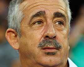 CALCIO: TRAGEDIA A VILLARREAL, MORTO IL TECNICO MANUEL PRECIADO