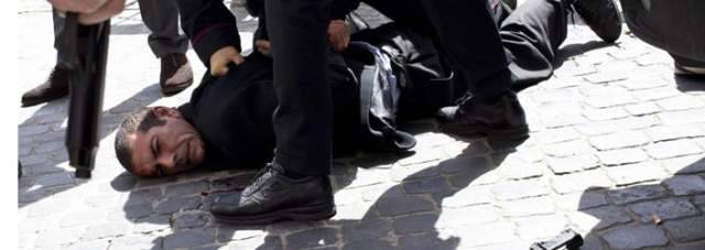 SPARI A PALAZZO CHIGI: L’ATTENTATORE, ”VOLEVO COLPIRE POLITICO E UCCIDERMI”