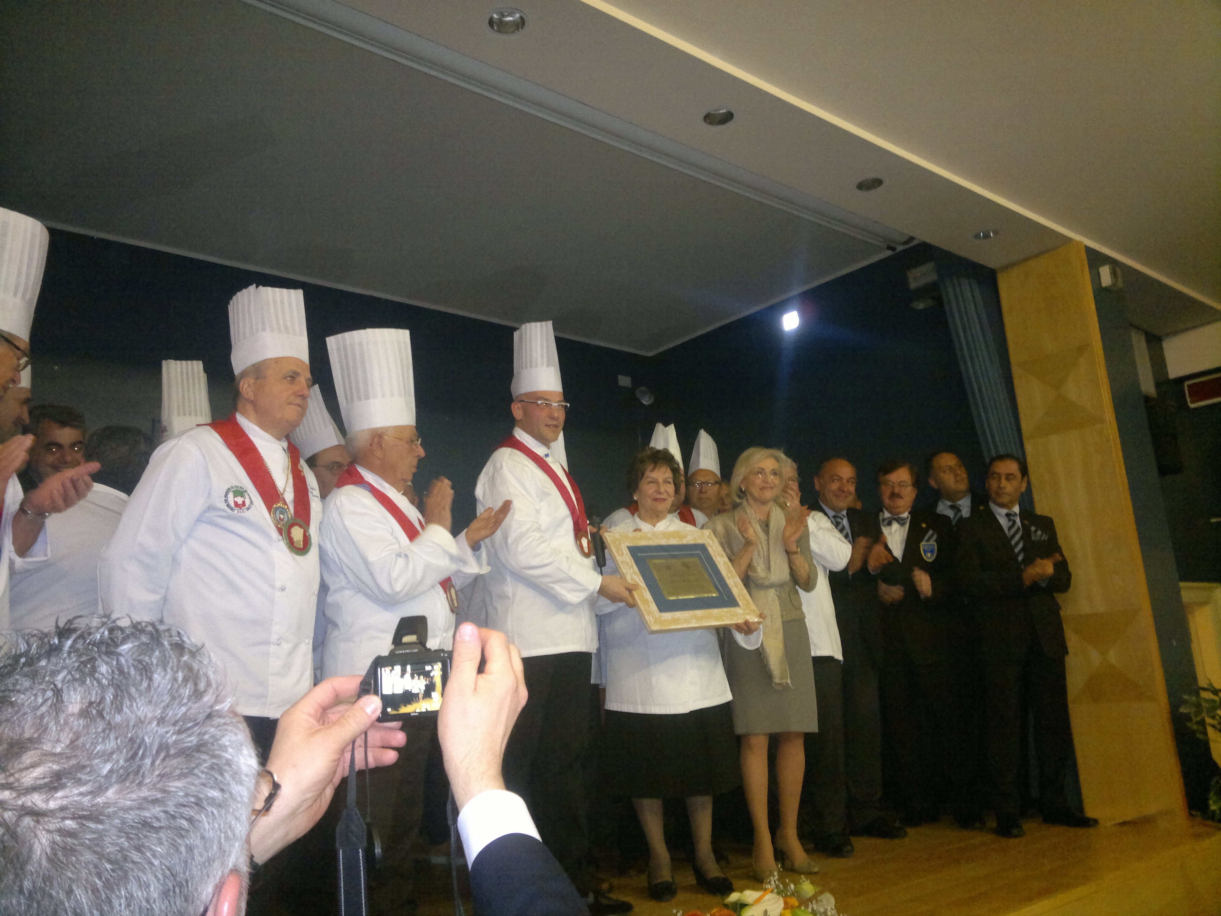 L’AQUILA: ELODIA DI GIACOBBE PREMIATA ”CUOCA ECCELLENTE”