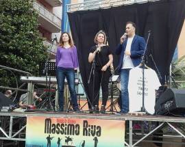 MUSICA: PREMIO ”MASSIMO RIVA” A MONTESILVANO GRANDI EMOZIONI IN RICORDO DELL’IMMENSO CHITARRISTA