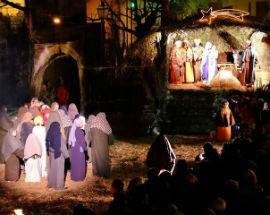ATRI: 100 FIGURANTI E 20 SET ALLESTITI, SUCCESSO DEL PRESEPE VIVENTE A CASOLI