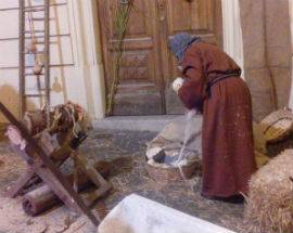AL PRESEPE DI CHIETI MADONNA DI COLORE E GESU’ FEMMINA, FORZA NUOVA ”E’ BLASFEMO!”