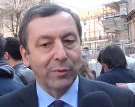 SPENDING REVIEW: UNIVERSITARI FUORI CORSO, ”TASSE LEGATE AL REDDITO”
