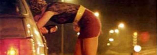 FACEVA PROSTITUIRE DONNE IN DIFFICOLTA’, NEI GUAI 58ENNE