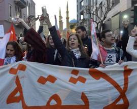 TENSIONE A BEIRUT PER PROTESTE, ATTESA PER LEGGE DI BILANCIO