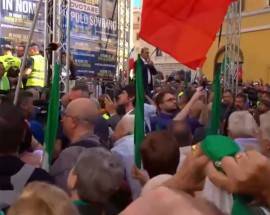 ”ELEZIONI SUBITO”: FDI E LEGA IN PIAZZA, BOATO DISSENSO CONTRO GOVERNO