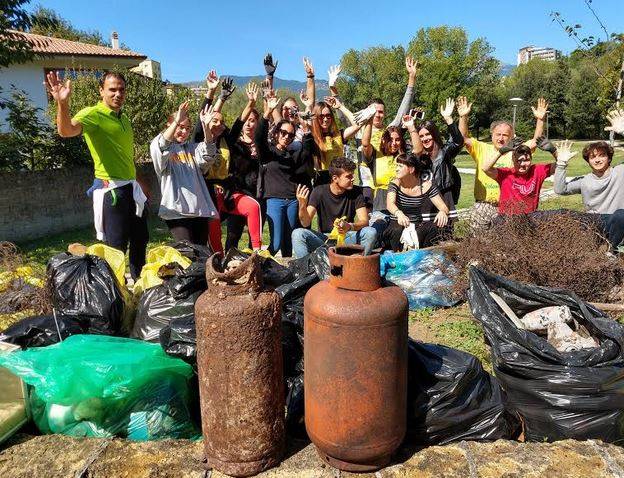 TERAMO: GRANDE PARTECIPAZIONE GIORNATA DI PULIAMO IL MONDO
