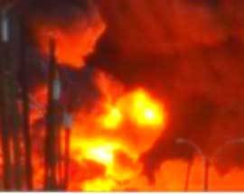 CANADA: TRENO MERCI DERAGLIA, CITTADINA IN FIAMME