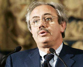 SICILIA: LOMBARDO SI E’ DIMESSO, ELEZIONI IL 28 E 29 OTTOBRE