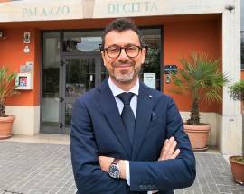 COMUNALI MONTESILVANO: PANICHELLA (M5S) INCONTRA COMMERCIANTI E CITTADINI