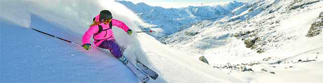 TURISMO INVERNALE: STAGIONE DA RECORD, CITTA’ PIENE DI TURISTI, PIANGE GRAN SASSO