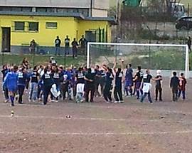CALCIO: IL REAL OFENA CAPESTRANO VOLA IN PRIMA CATEGORIA, E’ FESTA