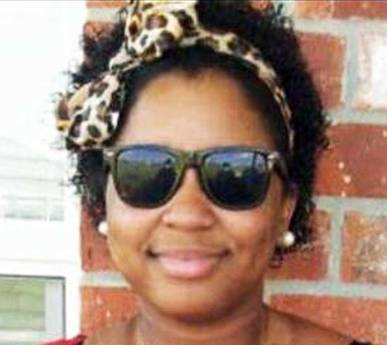 USA: RAGAZZA NERA SI E’ DATA FUOCO DA SOLA