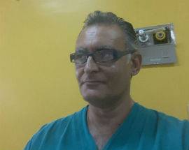 DI MARCO, IL MEDICO AQUILANO CHE LOTTA CONTRO I TUMORI AL SENO
