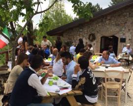 GRAN SASSO: RIFUGIO MANDOLO’, ECCO LA COLAZIONE DI PASQUA