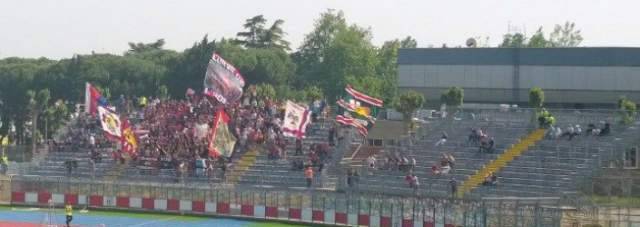 CALCIO: LEGA PRO, L’AQUILA RETROCEDE IN D TRE CEFFONI DAL RIMINI, SALVI SOLO I TIFOSI