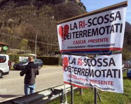 TERREMOTO CENTRO ITALIA: MANIFESTANTI BLOCCANO SALARIA AD ARQUATA